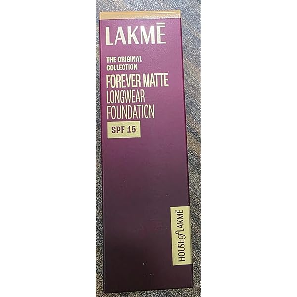Forever Matte Longwear Foundation with SPF 15 and Active Niacinamide | Brightens Skin | Long Lasting Matte Finish